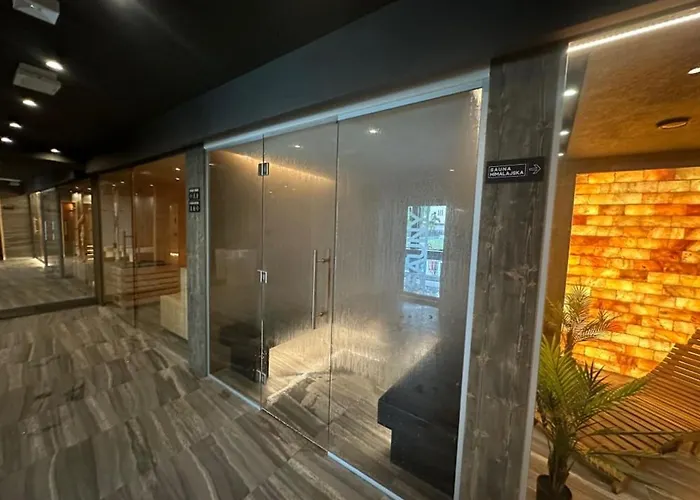 Zlote Piorko Kolobrzeg